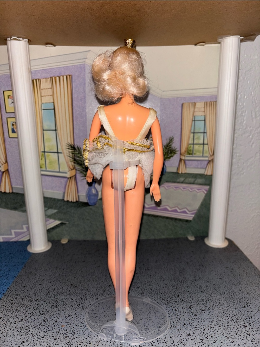Vintage Ballerina Barbie - Picture 6 of 13